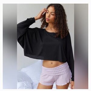 Urban Outfitters Addison Gray Oversized Cropped Long-Sleeve Top size S